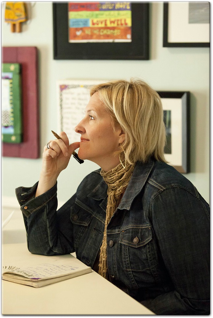 The Gifts of Imperfection Summary: Embracing Imperfection and Self-Acceptance by Brené Brown